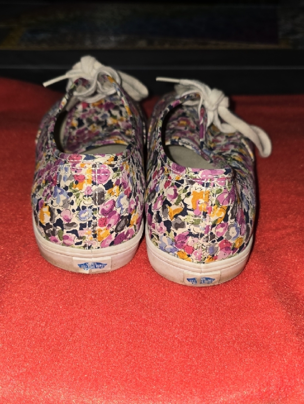Vans Floral Canvas Low-Top Sneakers in Pink, Purple, Yellow and Cream - Picture 4 of 6